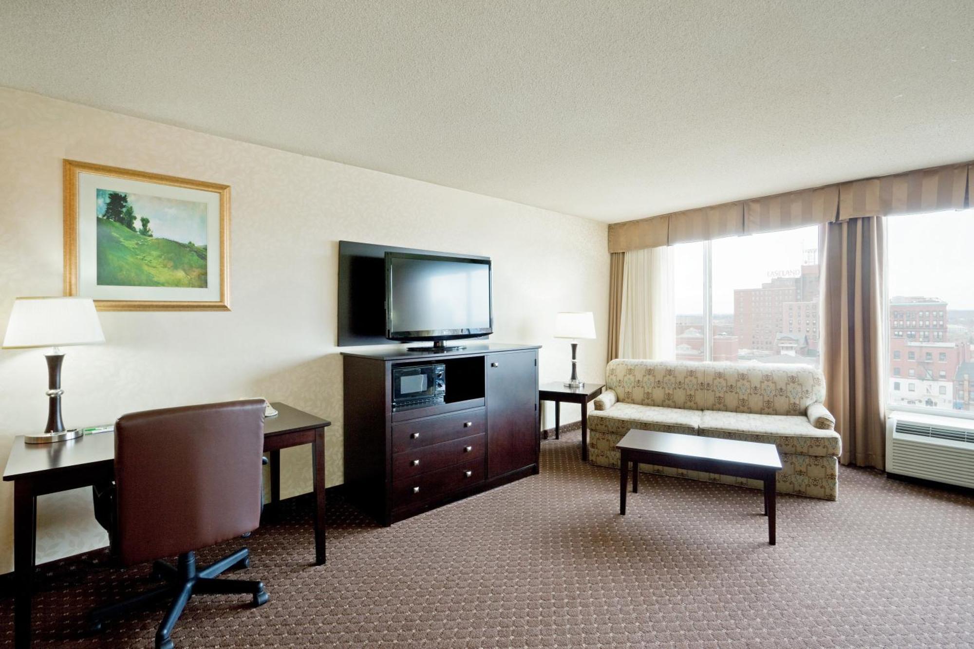 Holiday Inn Portland-By The Bay By Ihg Екстериор снимка